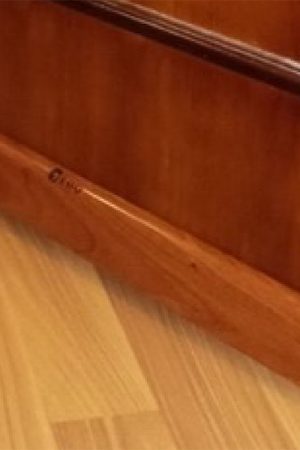 Thanh chặn đáy cửa RV02